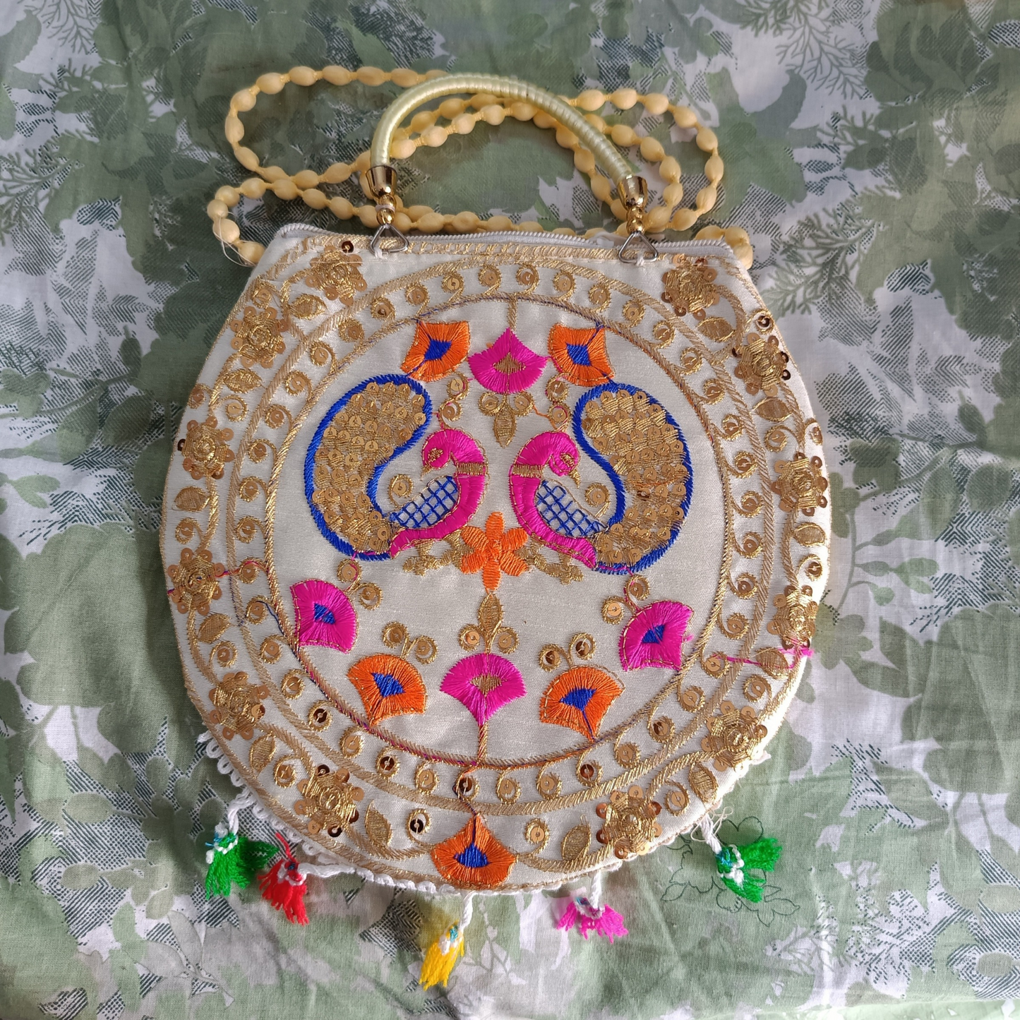 Handmade Sling bags for girls Crossbody bags for Wedding Gift bags Embroidery bags