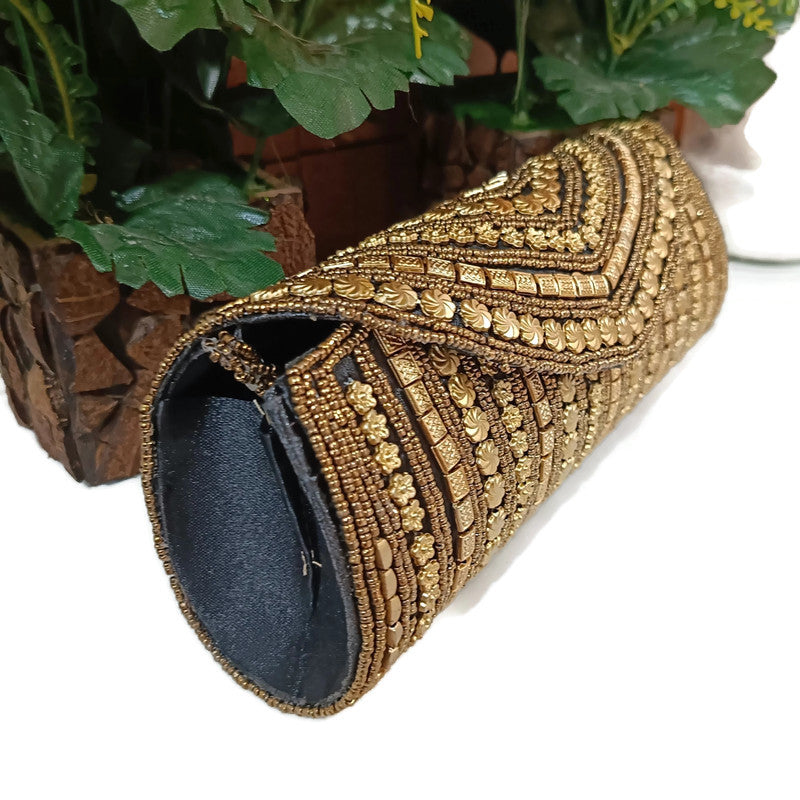 handcrafted clutch black color