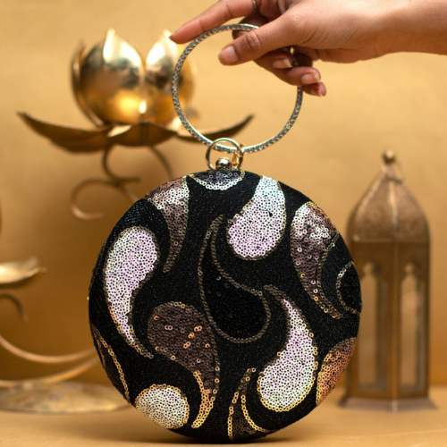 trendy black color clutch